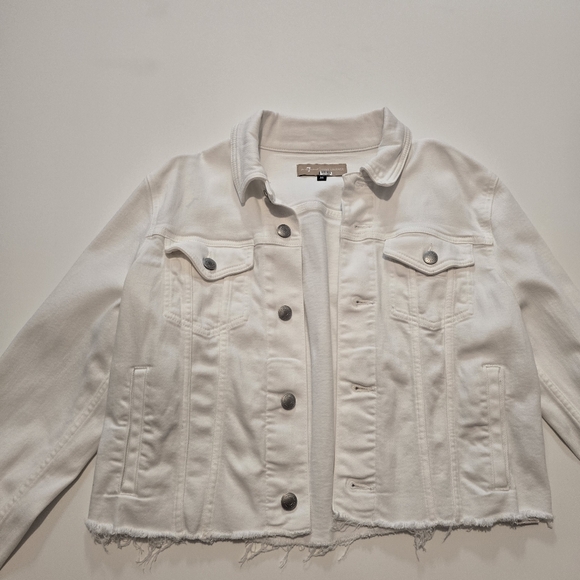 7 For All Mankind White Trucker Jacket Cotton Long sleeves Front button Size M - Picture 3 of 12